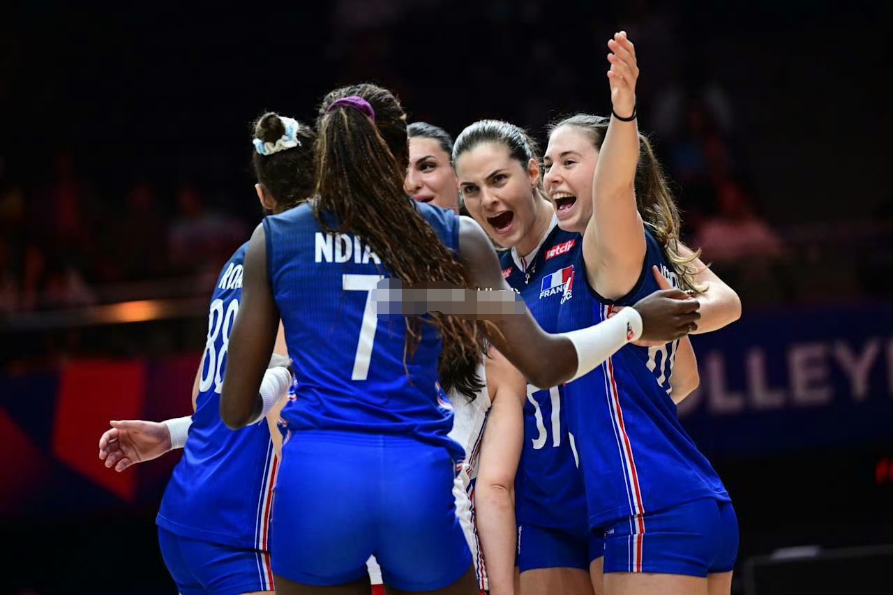 开云官网-土耳其女排击败阿根廷，夺得女子排球冠军