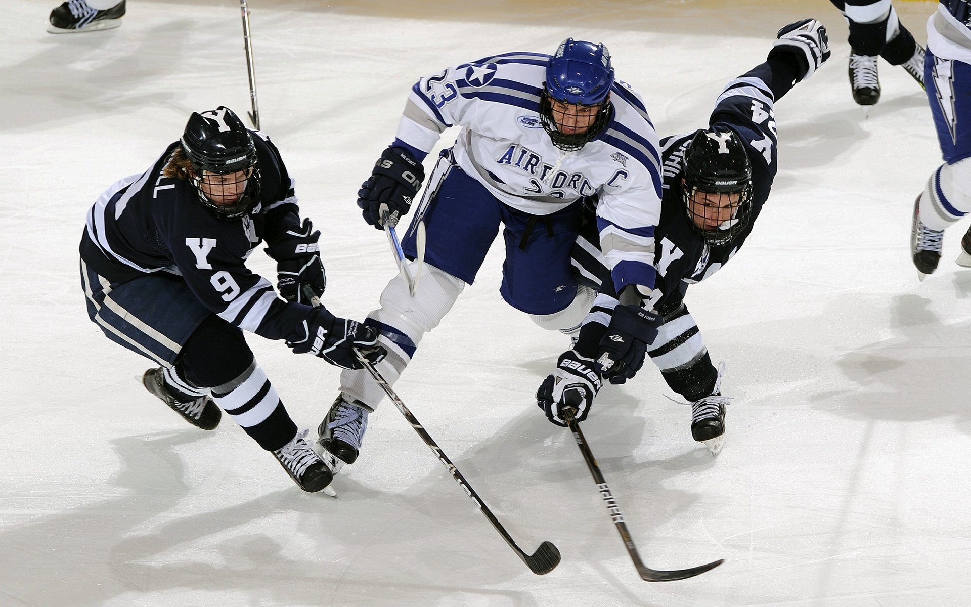 奇才单节狂飙拉开火箭，戈贝尔内线统治带队取胜